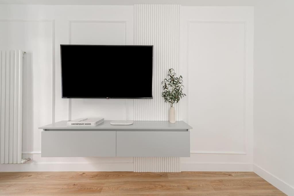 Centro XIV Calle Mayor 3Br 3Bh Apartment Madrid Luaran gambar