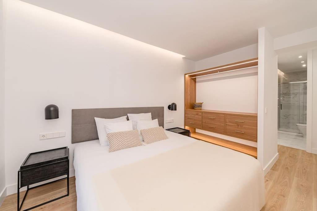 Centro XIV Calle Mayor 3Br 3Bh Apartment Madrid Luaran gambar