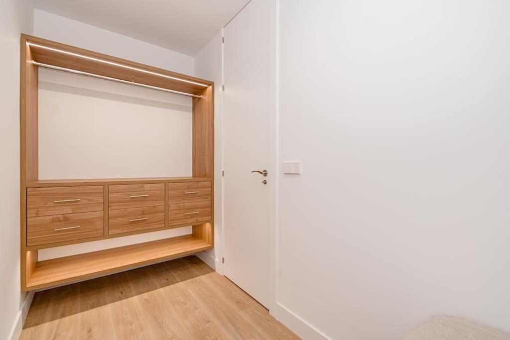 Centro XIV Calle Mayor 3Br 3Bh Apartment Madrid Luaran gambar
